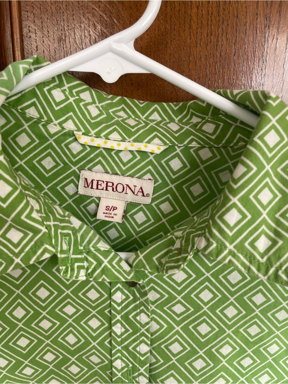 Merona Green Geometric Button-Up Shirt - Picture 2 of 6